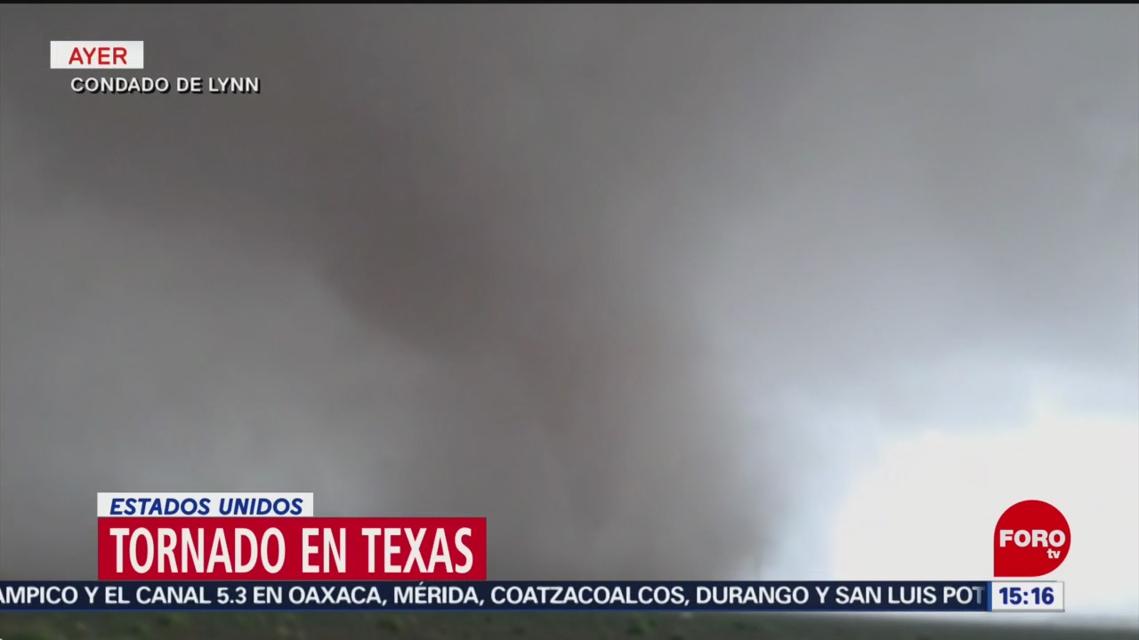 Foto: Captan paso de tornado en Texas