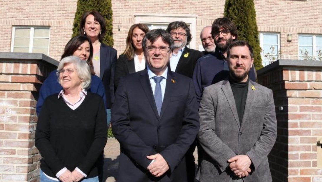 Foto: El expresidente regional de Cataluña Carles Puigdemont, mayo 5 de 2019 (Twitter: @ErnestoEkaizer)
