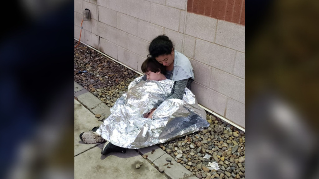 Foto CNN publica fotos migrantes en Texas en condición precaria 15 mayo 2019