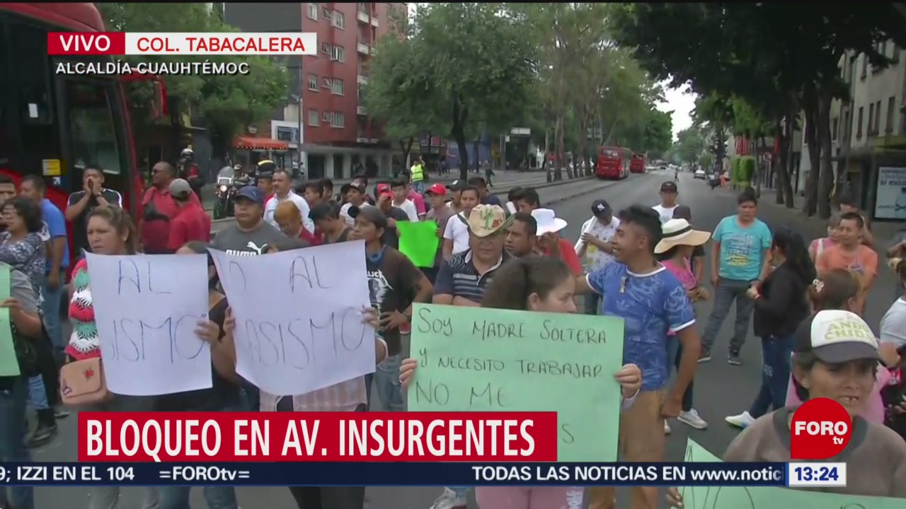 FOTO. Comerciantes bloquean avenida Insurgentes