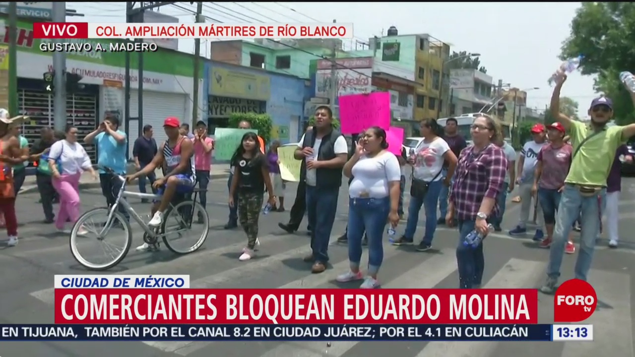 Foto: Comerciantes bloquean Eduardo Molina