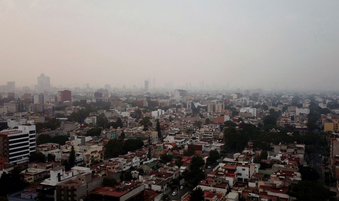 FOTO SEP suspende clases en Valle de México el 17 de mayo por contaminación (AP 13 mayo 2019 cdmx)