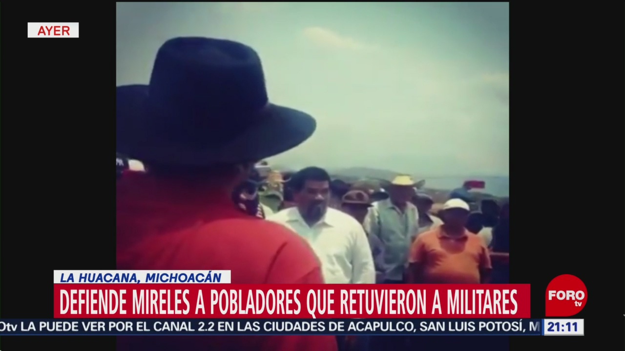 Foto: Mirles Pobladores Retuvieron Militares La Huacana Michoacán 29 Mayo 2019