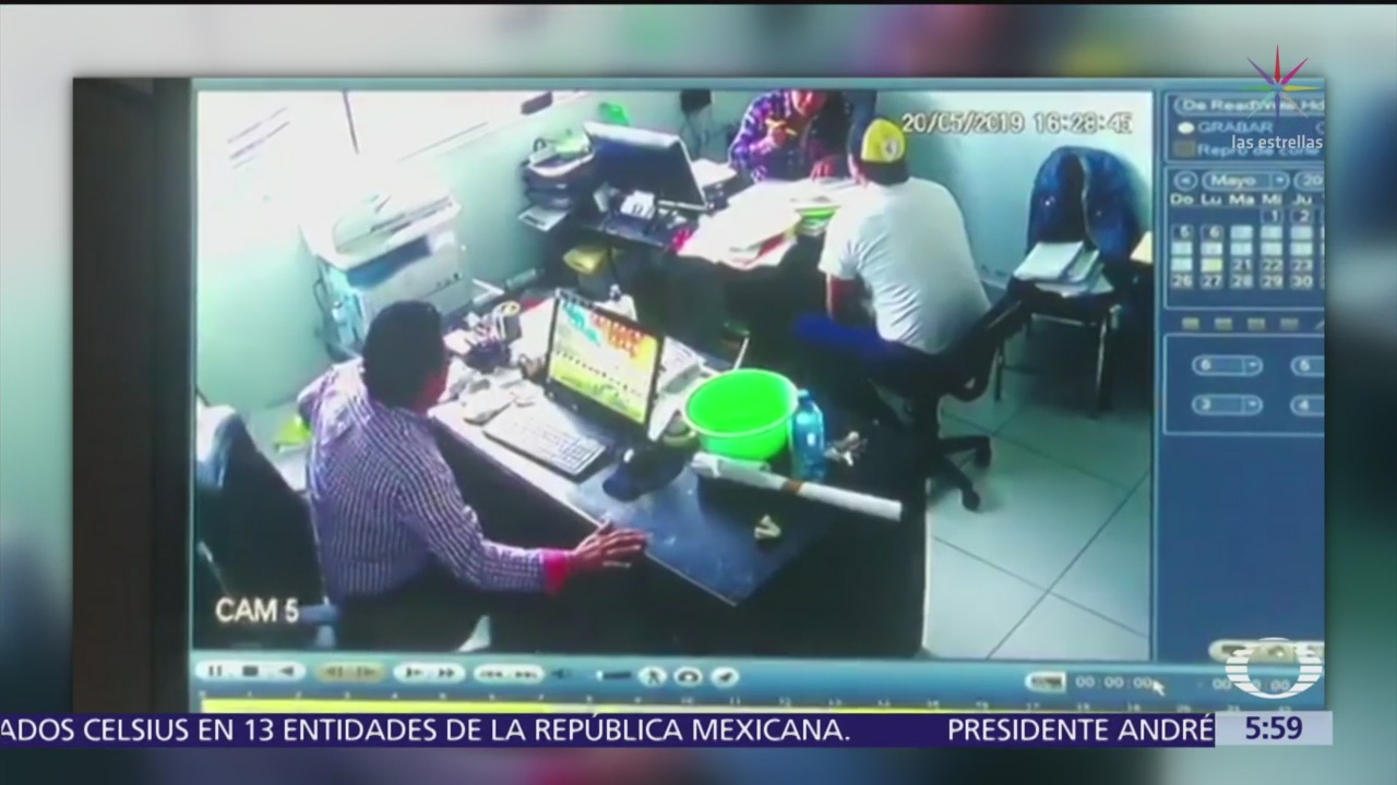 Delincuentes asaltan a empresario en Xonacatlán, Toluca