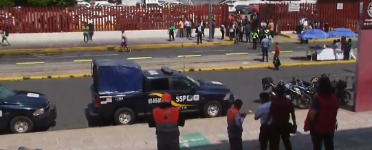 FOTO Desalojan edificio del Poder Judicial en San Lázaro por amenaza de bomba (Noticieros Televisa 22 mayo 2019 cdmx)