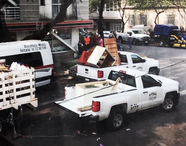 Foto: Desalojo de un inmueble en la calle Londres, en la colonia Juárez, 30 mayo 2019