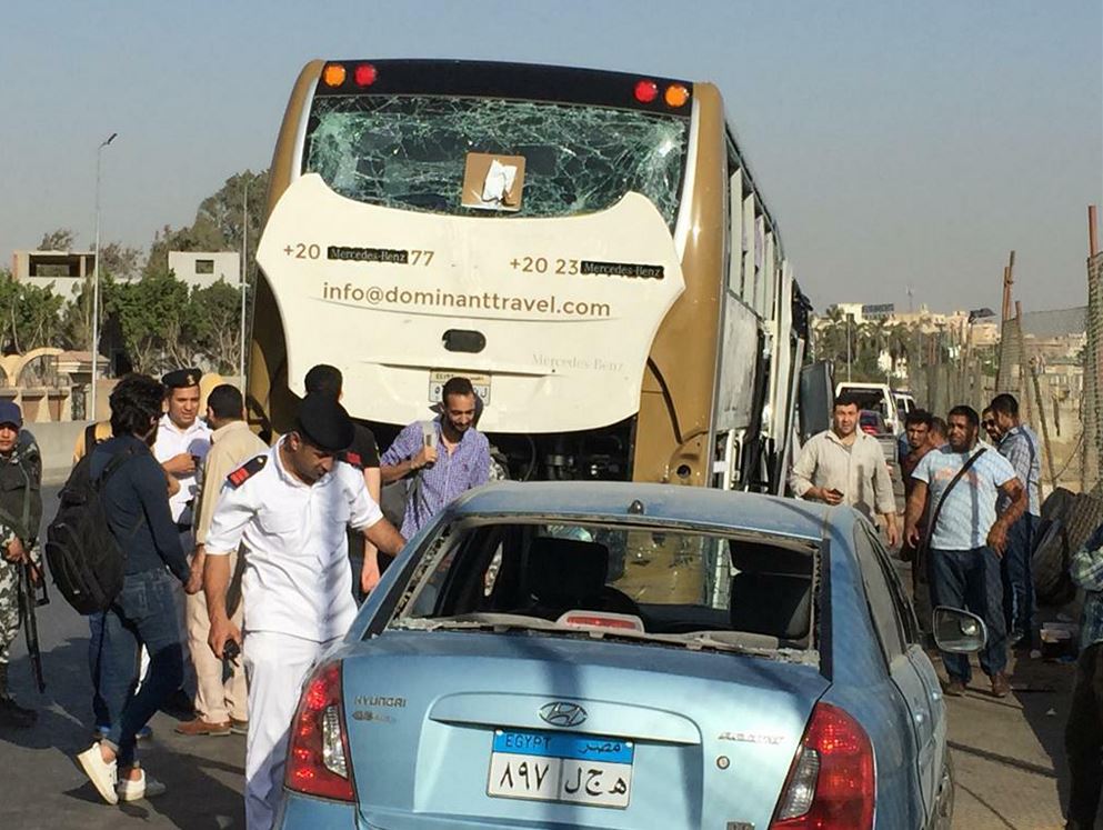 Foto: Explota un artefacto cerca de un autobús turístico; hay varios heridos en Egipto, 19 mayo 2019
