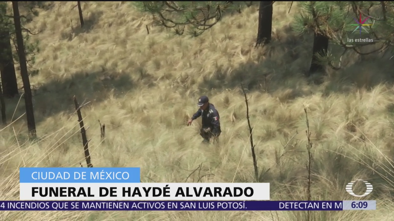 Familiares velan cuerpo de Haydé Alvarado Castillo