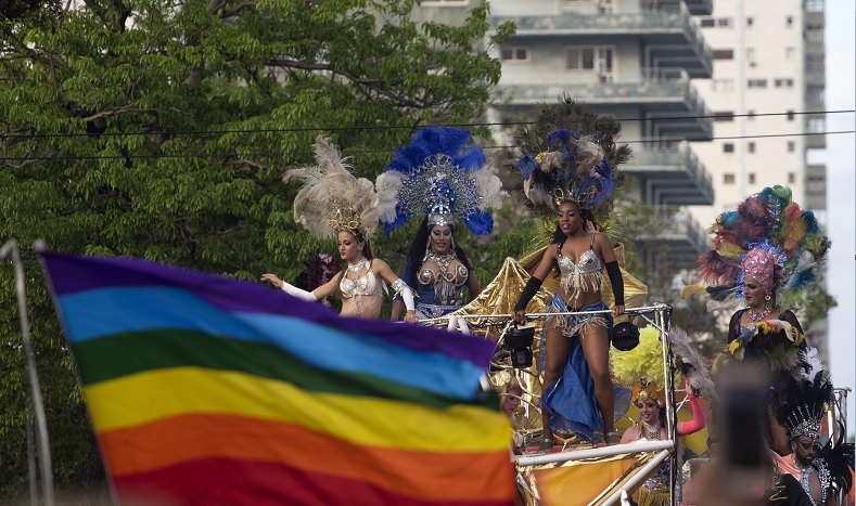 Cuba suspende tradicional marcha gay
