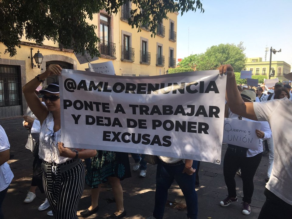 Marchan miles en contra de las políticas de Andrés Manuel López Obrador