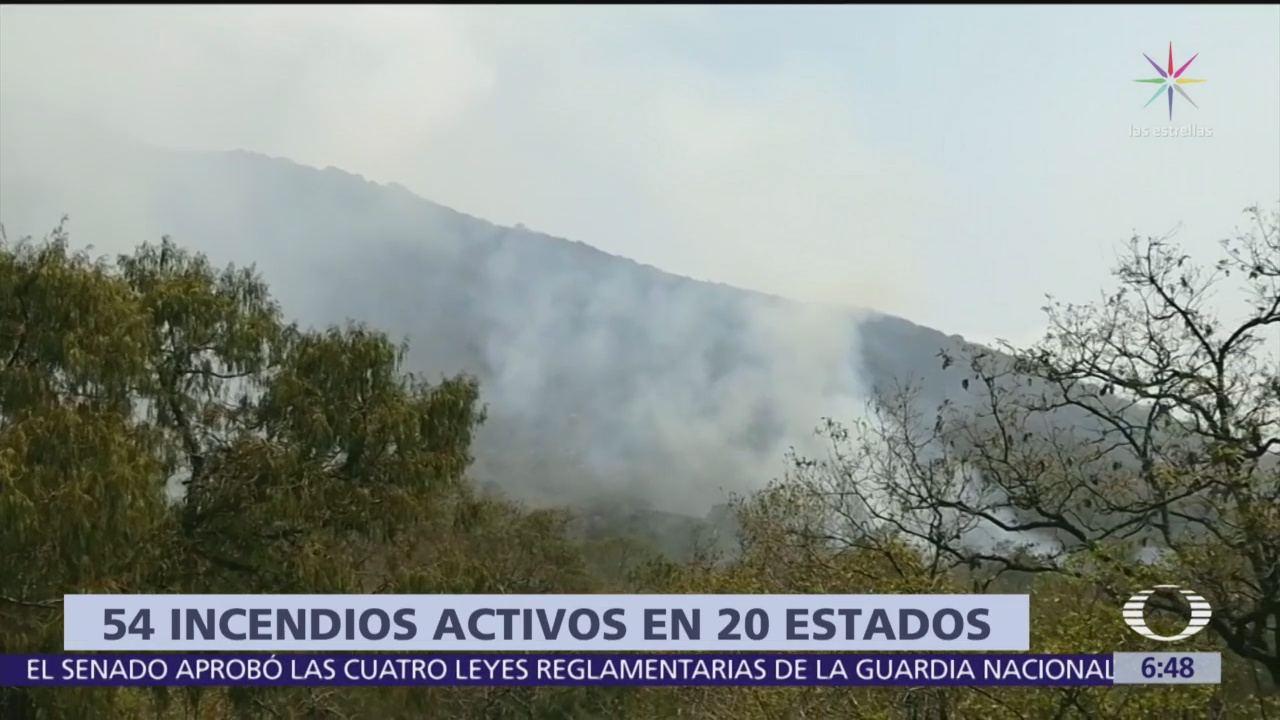 Hay 54 incendios activos en México