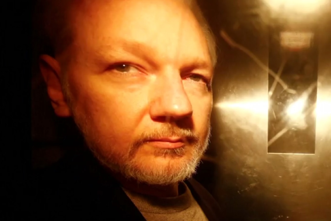 Assange volverá a comparecer ante la justicia británica el 12 de junio