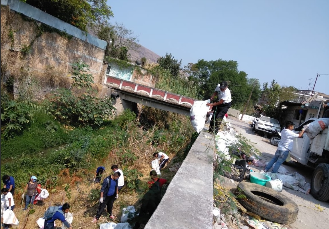 Foto: limpieza en el río ajolotero, en Guerrero, 19 de mayo 2019. Twitter @Gob_Guerrero