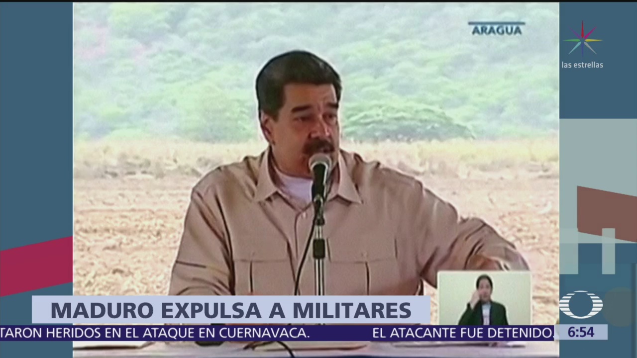 Maduro expulsa a 55 militares en Venezuela