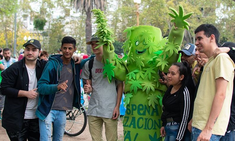 Marchan en ciudades del país para pedir legalización de la marihuana