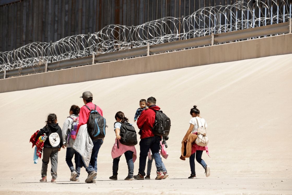 Foto: Migrantes en la frontera entre Ciudad Juárez y El Paso, 9 de mayo de 2019, México