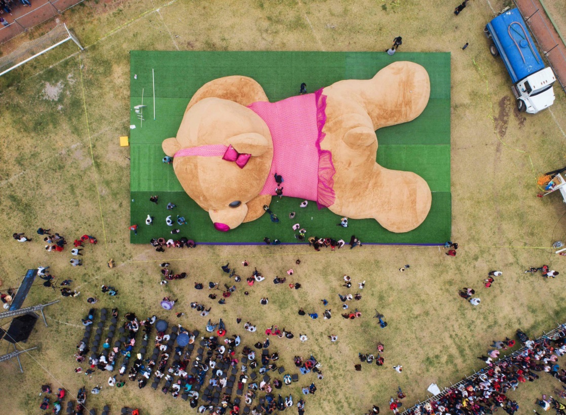 Foto: México logra elaborar el oso de peluche más grande del mundo, mayo 4 de 2019 (Twitter: @PhilippineStar)
