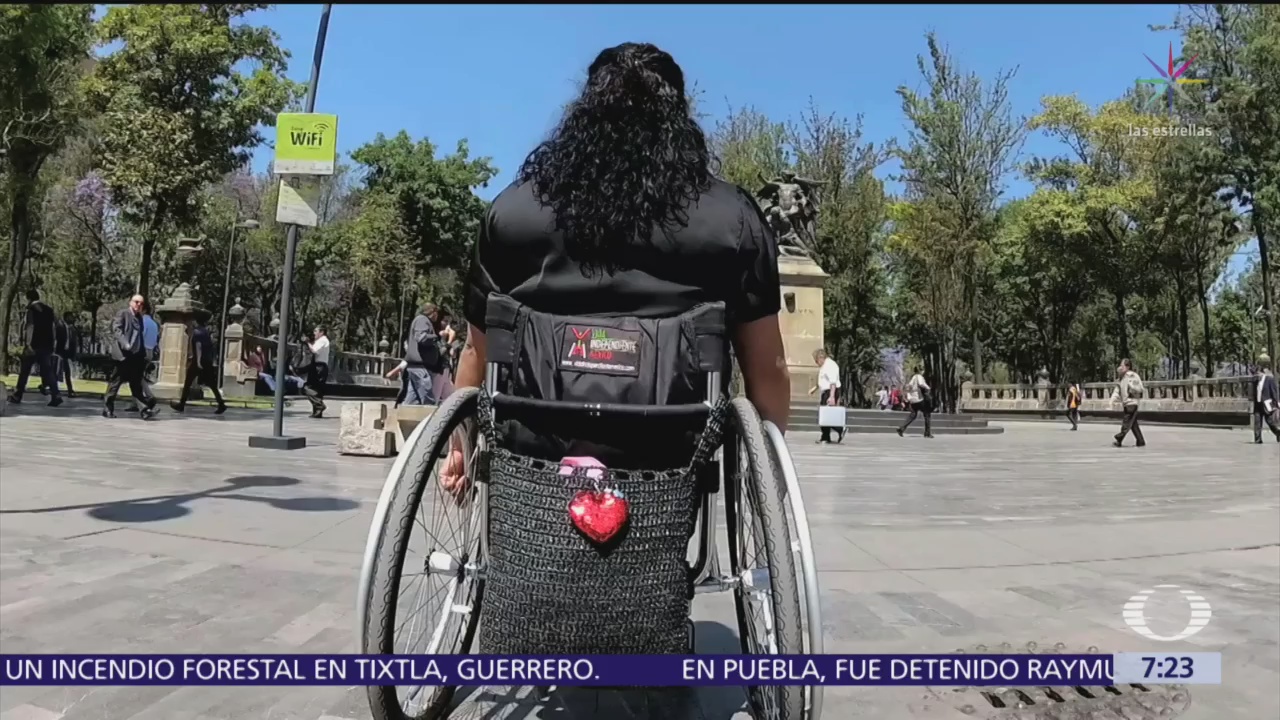 Personas con discapacidad quedan fuera de programas sociales de AMLO