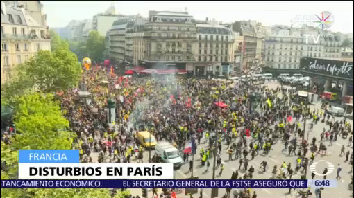 Policía enfrenta a chalecos amarillos en marchas del 1 de mayo