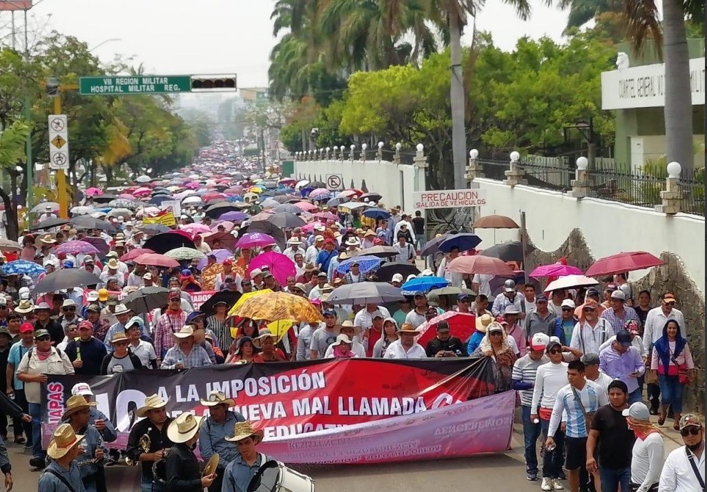 Movilizaciones de CNTE en Chiapas y Oaxaca; acuerdan paro de 72 horas