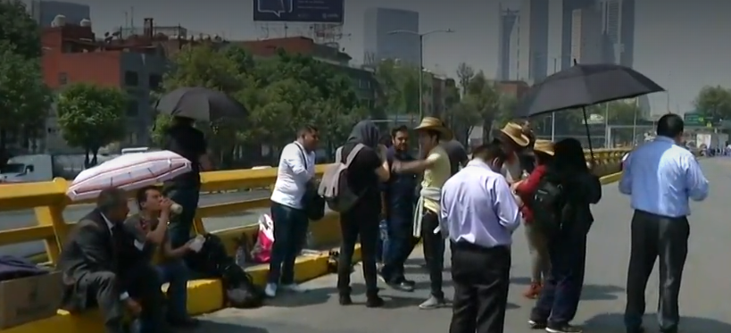 Foto: Protestan frente a Plaza Galerías, 22 de mayo de 2019, Ciudad de México 