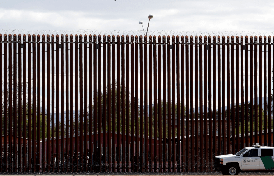 Trump: Sí se está construyendo nuevo muro en frontera con México
