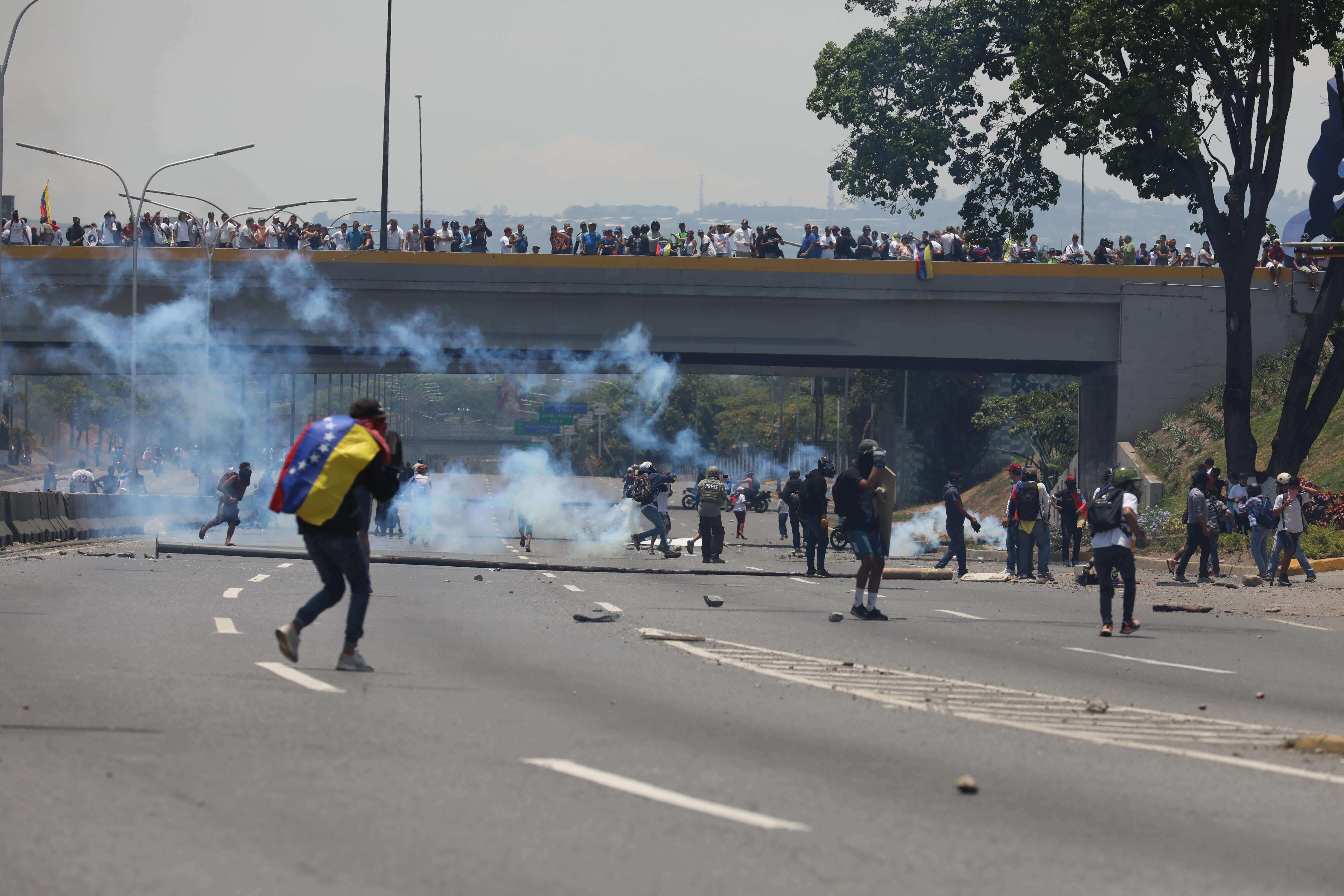 Venezuela: Dispersan con gas lacrimógeno manifestación en Caracas