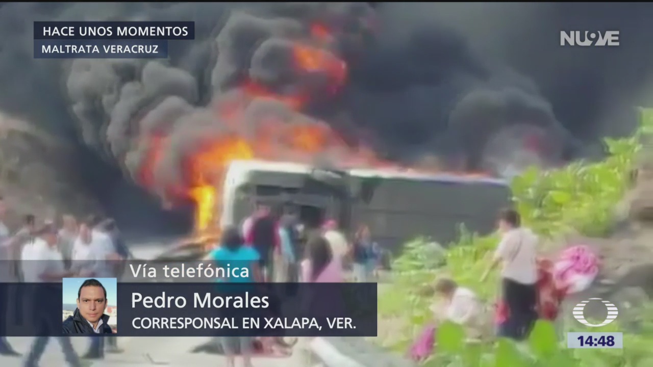 FOTO: Volcadura de autobús en autopista Orizaba Puebla deja 31 heridos