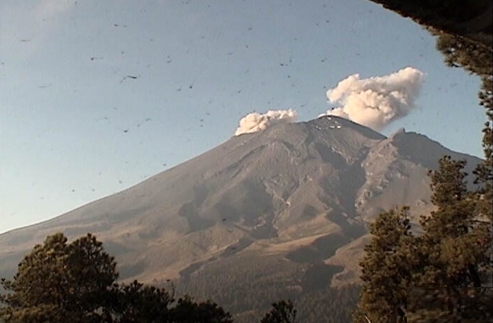 Foto: El volcán Popocatépetl registró 32 exhalaciones y la emisión de ceniza, 25 mayo 2019