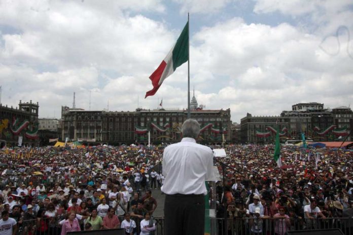AMLO convoca al Zócalo el 1 de julio para informar los avances de su gobierno