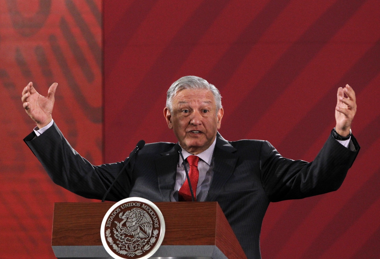 FOTO López Obrador defiende derecho a opinar sobre Santa Lucía (EFE 17 junio 2019 cdmx)