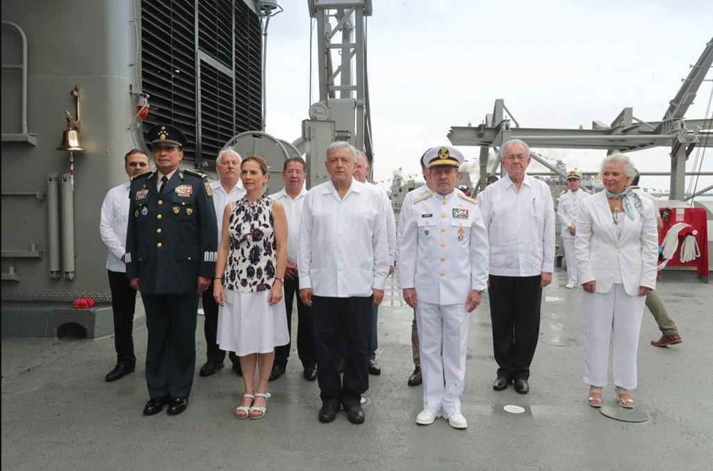 Foto: AMLO encabeza ceremonia del 102 Aniversario del Día de la Marina Nacional desde Veracruz, Veracruz, el 1 de junio de 2019 (Gobierno de México)