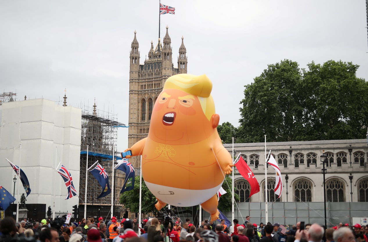 ‘Baby Trump’ sobrevuela Londres como protesta contra Trump