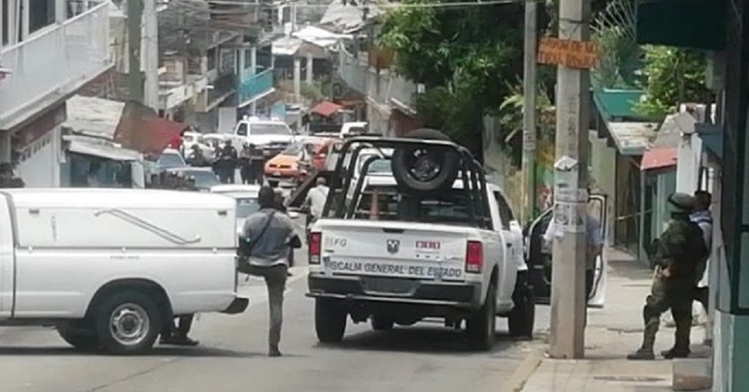 Se desata balacera muy cerca de primaria en Acapulco; hay dos muertos