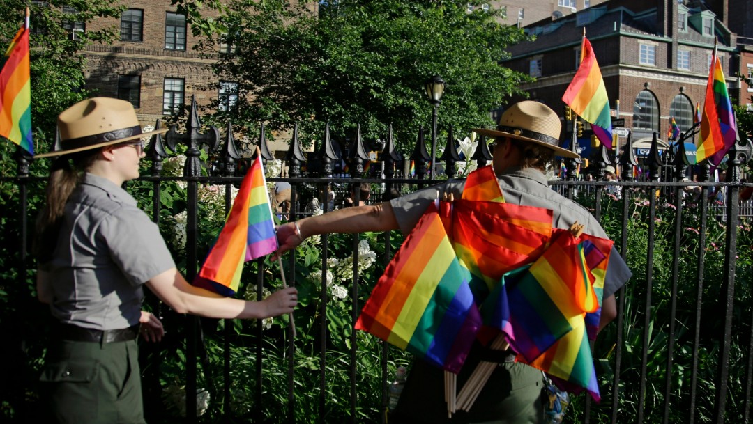 Marchas del orgullo gay han perdido sentido político, dice activista