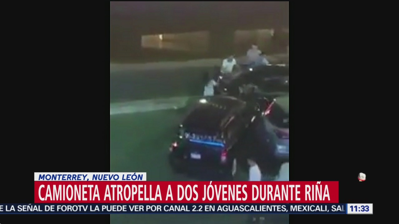 Camioneta atropella a dos jóvenes durante riña en Monterrey, NL