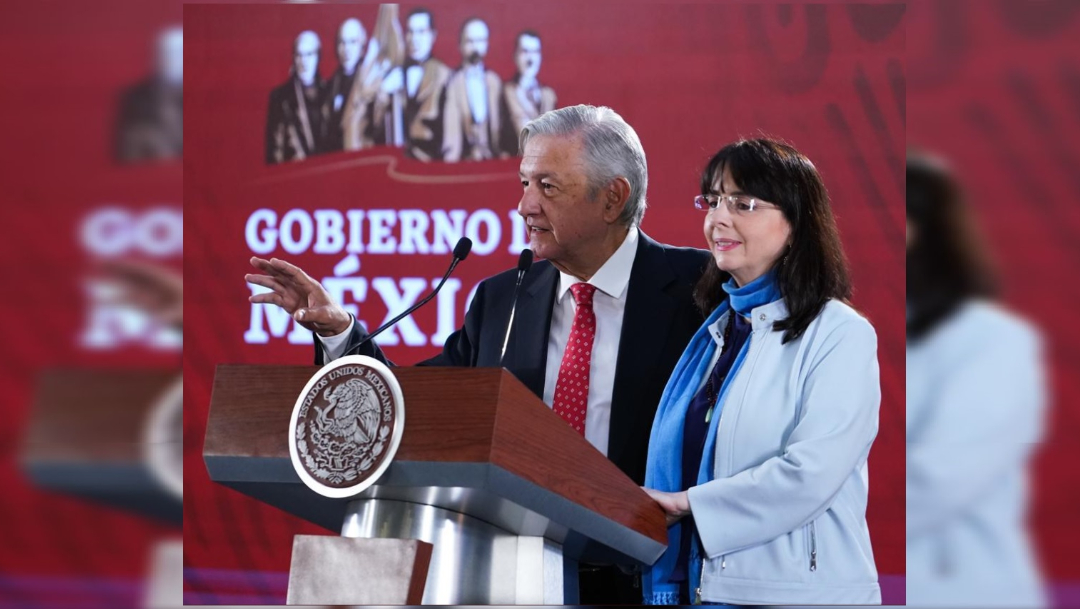 Foto: El presidente Andrés Manuel López Obrador y María Elena Álvarez-Buylla Roces, directora del Conacyt, 27 junio 2019