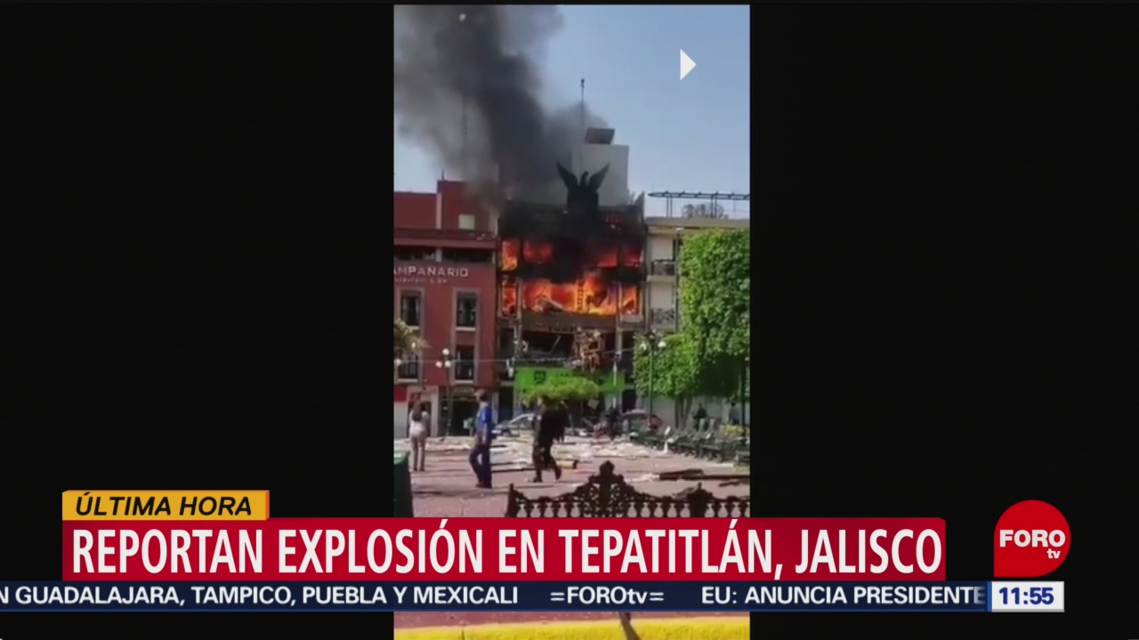 FOTO: Explosión en plaza principal de Tepatitlán cuando pipa surtía gas, 15 Junio 2019