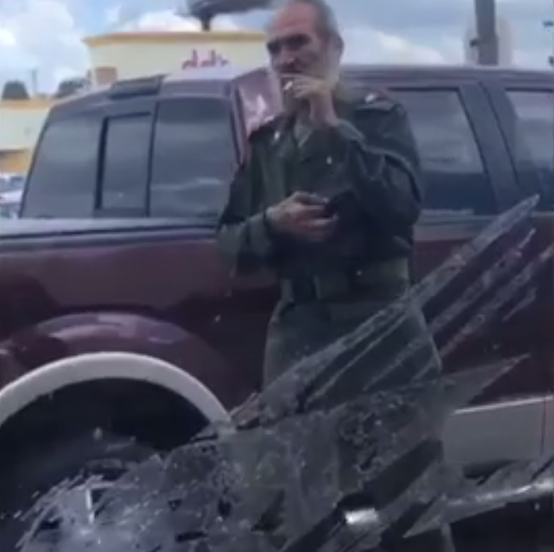 Foto Fidel Castro se pasea en Miami; doble se viraliza en redes 6 junio 2019