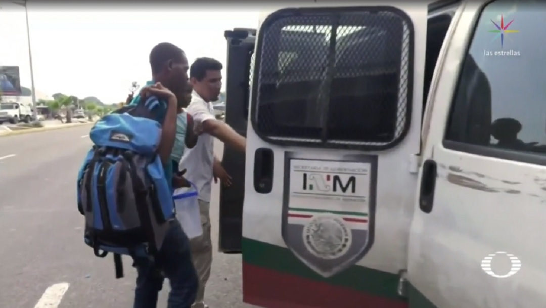 Choferes de transporte público evitan subir a migrantes en Chiapas
