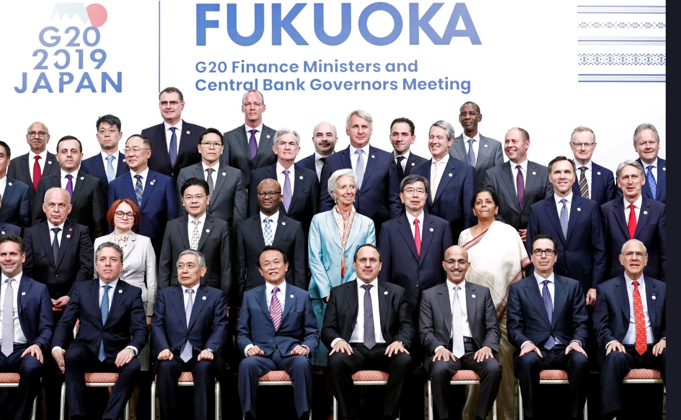 Foto: Los líderes financieros del G20 posan para una foto durante la reunión de los ministros de finanzas y bancos centrales del G20 en Fukuoka, Japón, junio 9 de 2019 (Twitter: @CGTNOfficial)