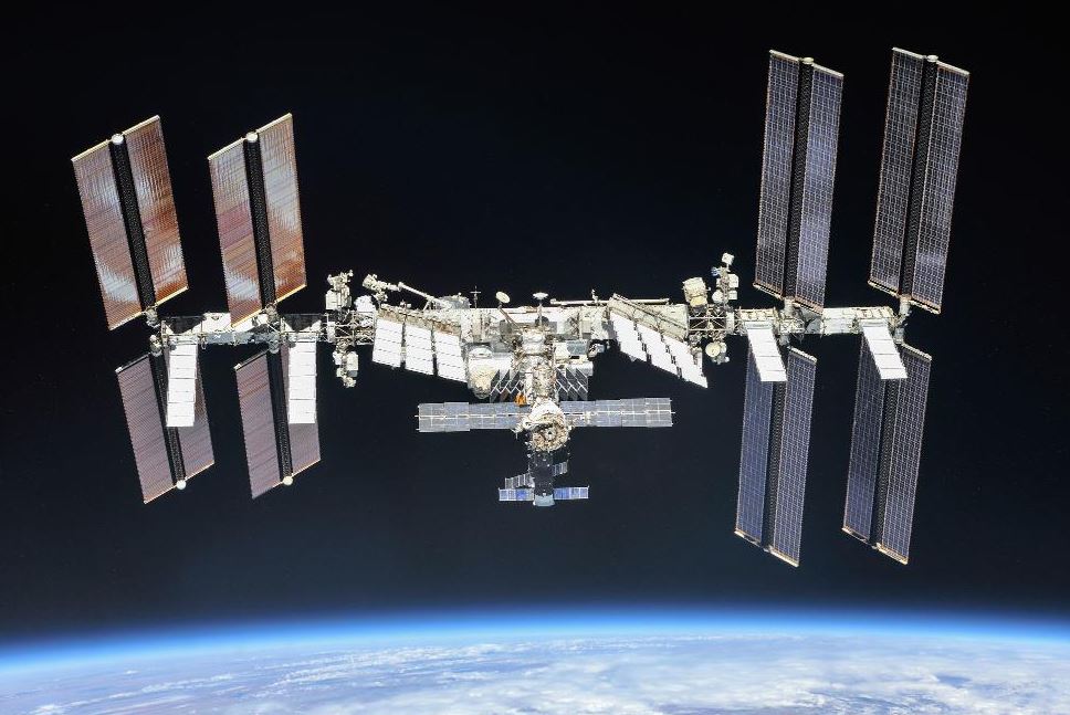 NASA abrirá la estación espacial a los turistas