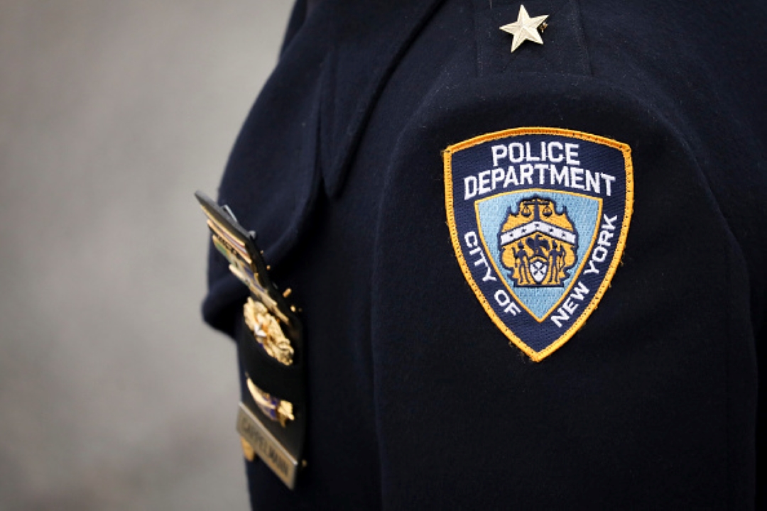 Suicidio de tres agentes alerta a la Policía de Nueva York