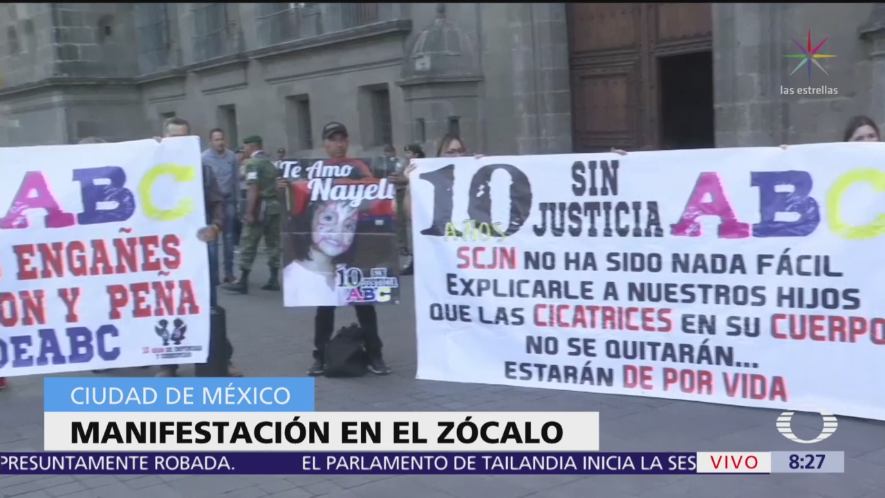 Protestan frente a Palacio Nacional por justicia en caso Guardería ABC
