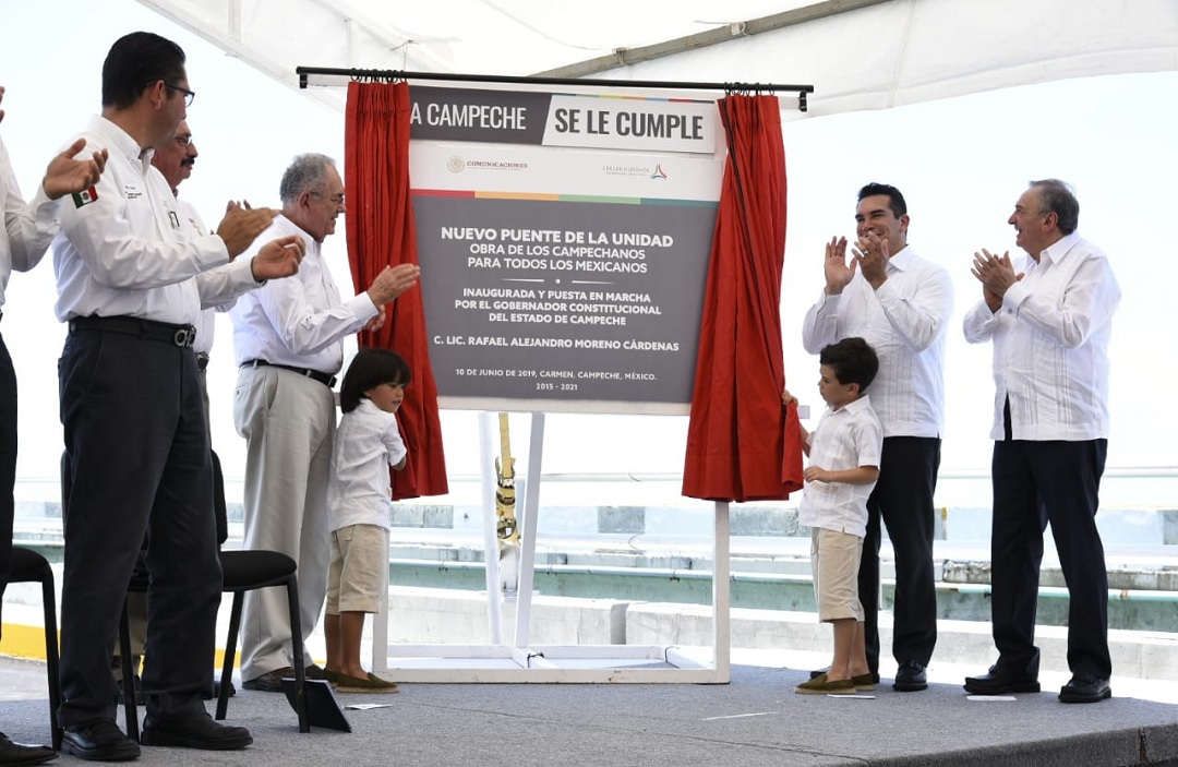 Inauguran ‘Puente la Unidad’ en Campeche, el segundo más largo del país