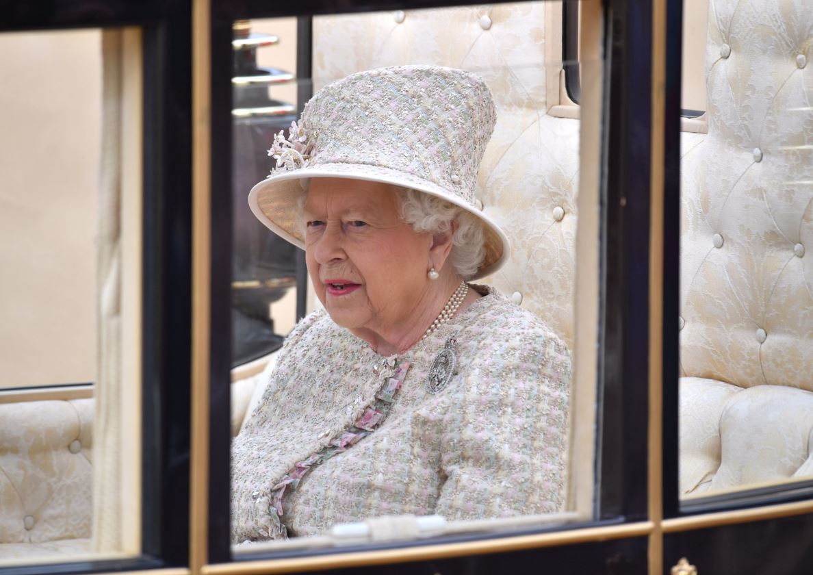 La reina Isabel II celebra su cumpleaños oficial