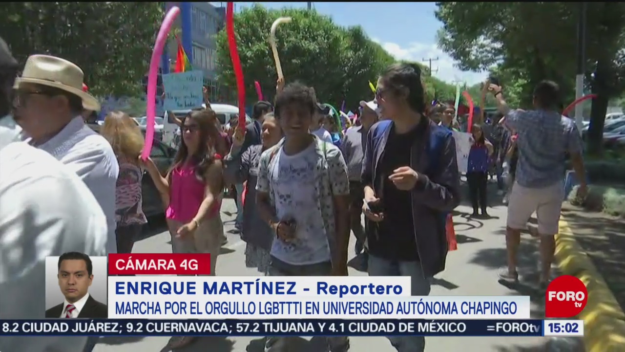 Sale de la Universidad de Chapingo marcha del Orgullo LGBTTTI