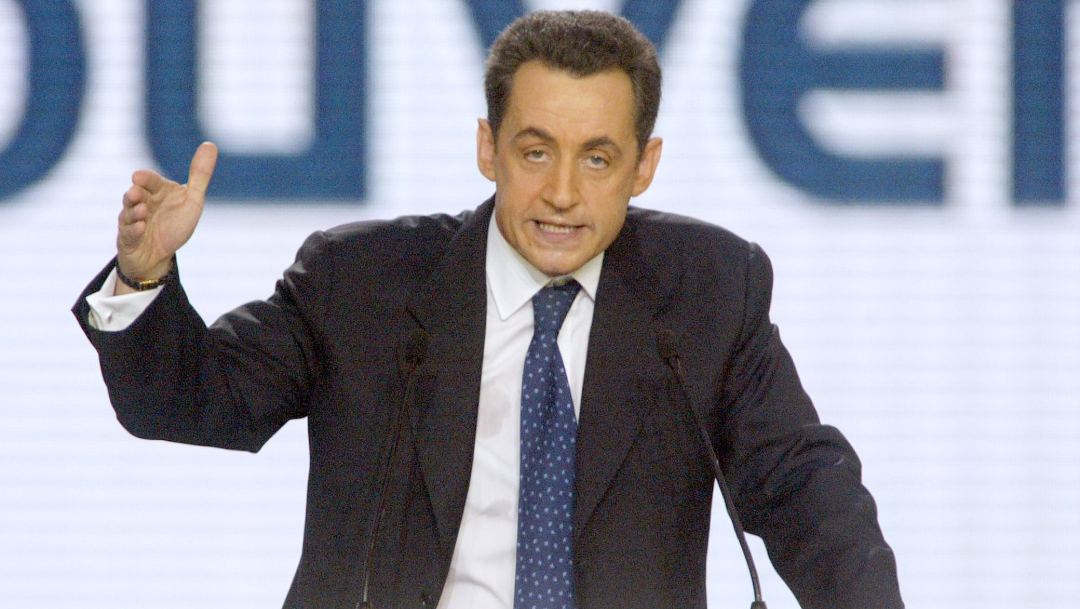 Foto: El expresidente de Francia Nicolas Sarkozy durante un congreso en Le Bourget, en París, en noviembre de 2004, 19 junio 2019