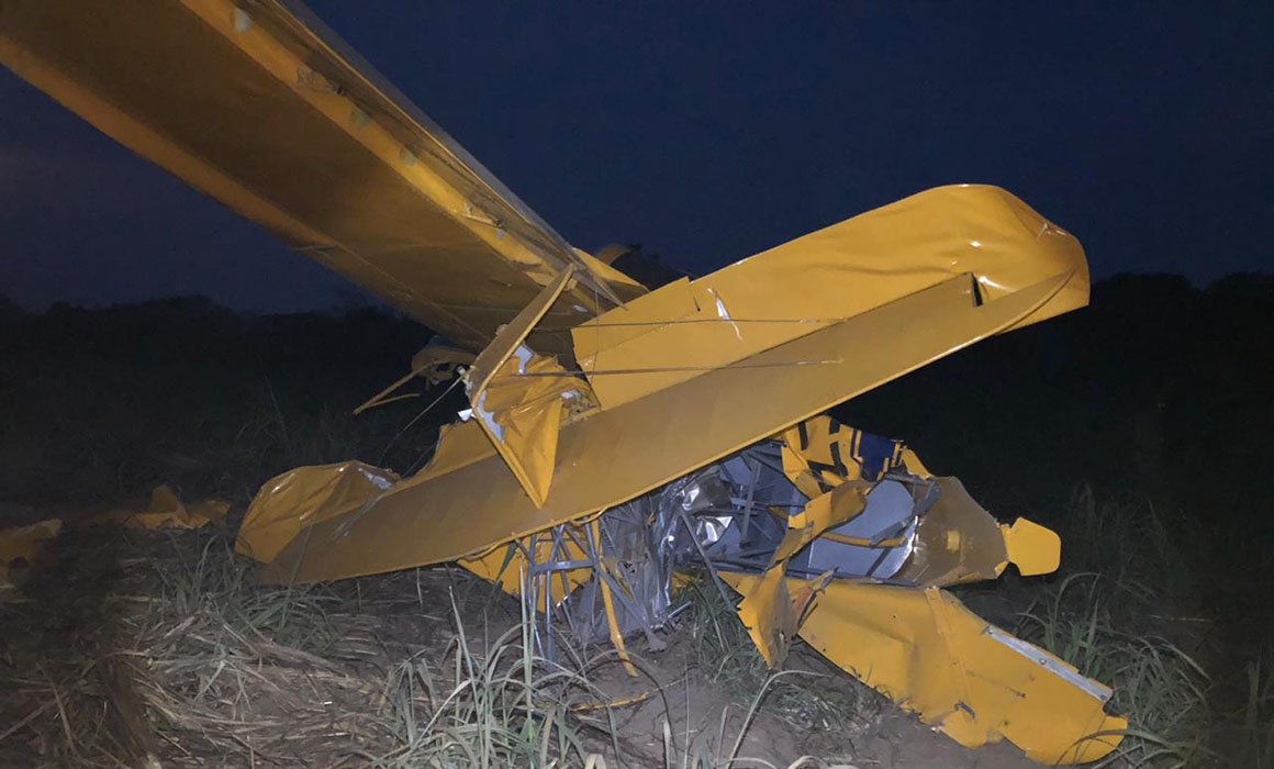 Se desploma avioneta en Oaxaca, el piloto huye