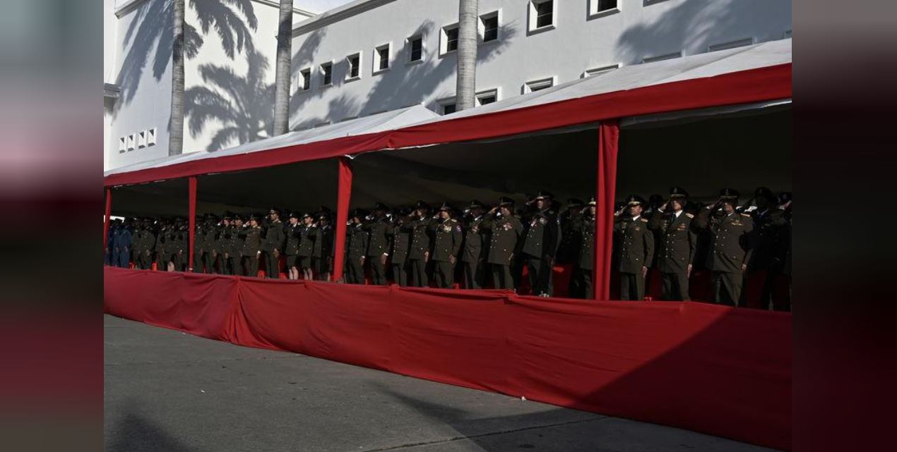 Foto: Militares venezolanos participan en la ceremonia con el presidente Nicolás Maduro, después de tomar juramento para su segundo mandato, el 10 de enero de 2019. (Reuters)